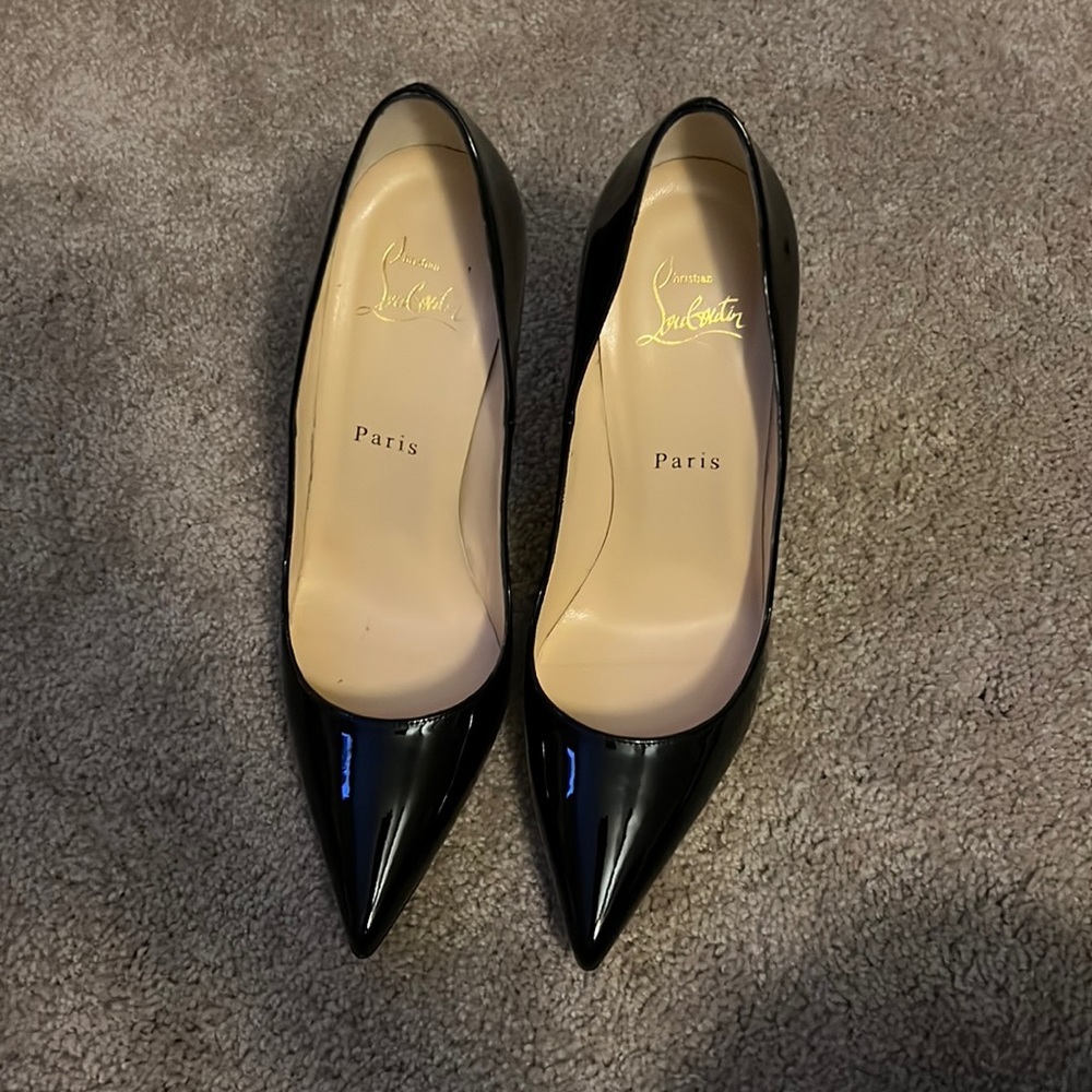 EUC Christian Louboutin So Kate 120 MM Patent Pump Size 37.5